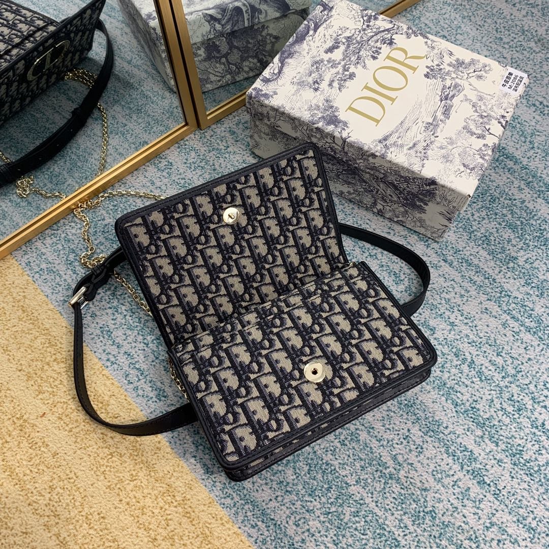 Christian Dior 16 - Image 14