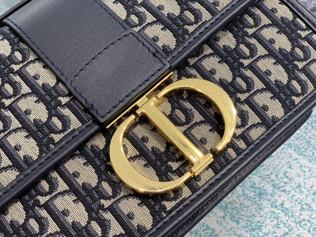 Christian Dior 16 - Image 10