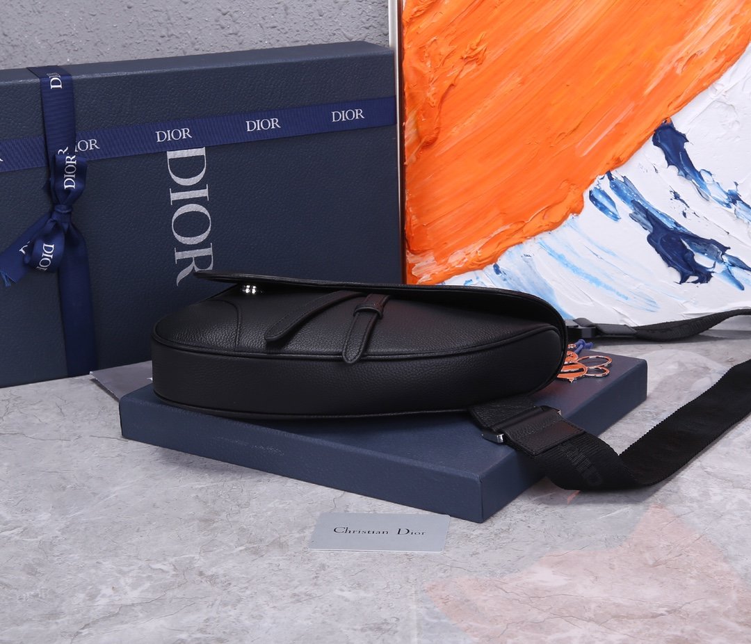 Christian Dior 30 - Image 2