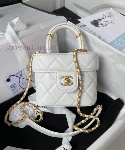 Chanel Bag The Chanel 23S new AS3973 handle makeup bag is a super popular item of the season b9dvd4kv