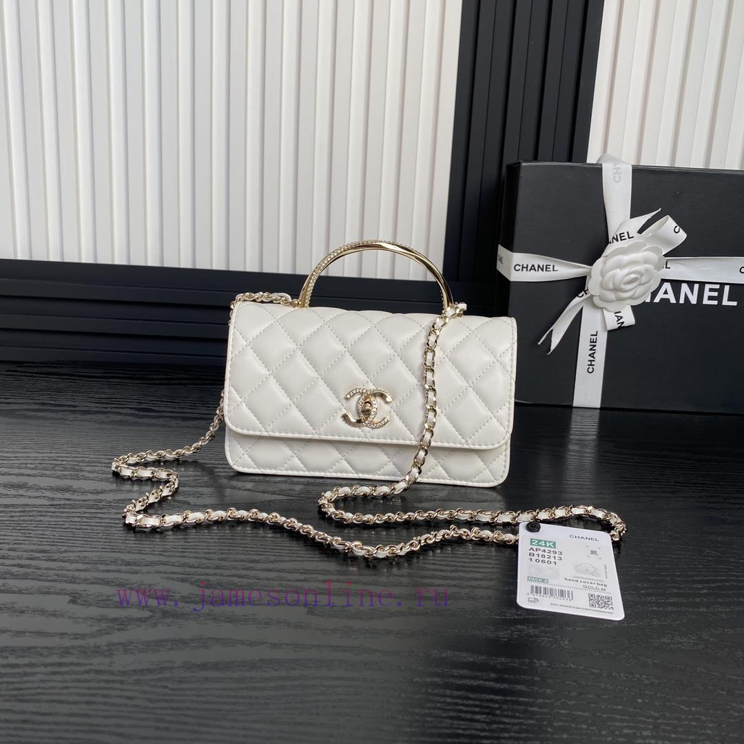 Chanel Bag The Chanel 24k rhinestone handle organ bag A4293 is really beautiful. I fell in l jqqniktr