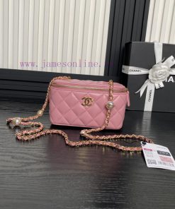 Chanel Bag  Chanel️ 🧩 The 24K pearl makeup bag A4285 is super luxurious, made of high-qualit cccm1oou