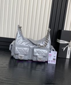 Chanel Bag  Chanel 🧩 25C early spring series AS5339 Hoho hippie bag with double bag opening 75iomsgh