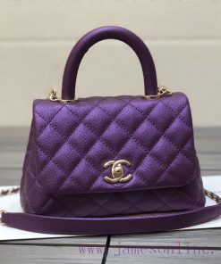 Chanel Bag Authentic handmade leather craftsmanship with consistent internal matching and fe yek02hgc