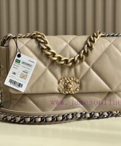Chanel Bag Annual Baowang Mountain SheepskinMouth cap, foreskin, goat skinGold, silver, and 8tu7hc0y