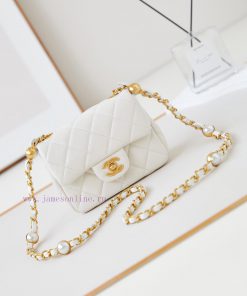 Chanel Bag The 24B pearl, Fang Pang, has something to do with it. sisters have avoided autum r8wwbrv5