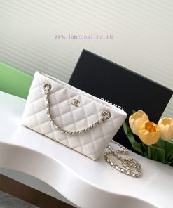 Chanel Bag  Chanel25cM sAmini totePractical yet versatileThe compact and mini body of the ba 8f2qn7xi