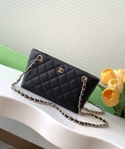 Chanel Bag  Chanel25cM sAmini totePractical yet versatileThe compact and mini body of the ba 4q9q63at