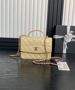 Chanel Bag Chanel 25C Spring New A4406 Logo Handheld Backpack with One Shoulder calf leather 3q9busyt