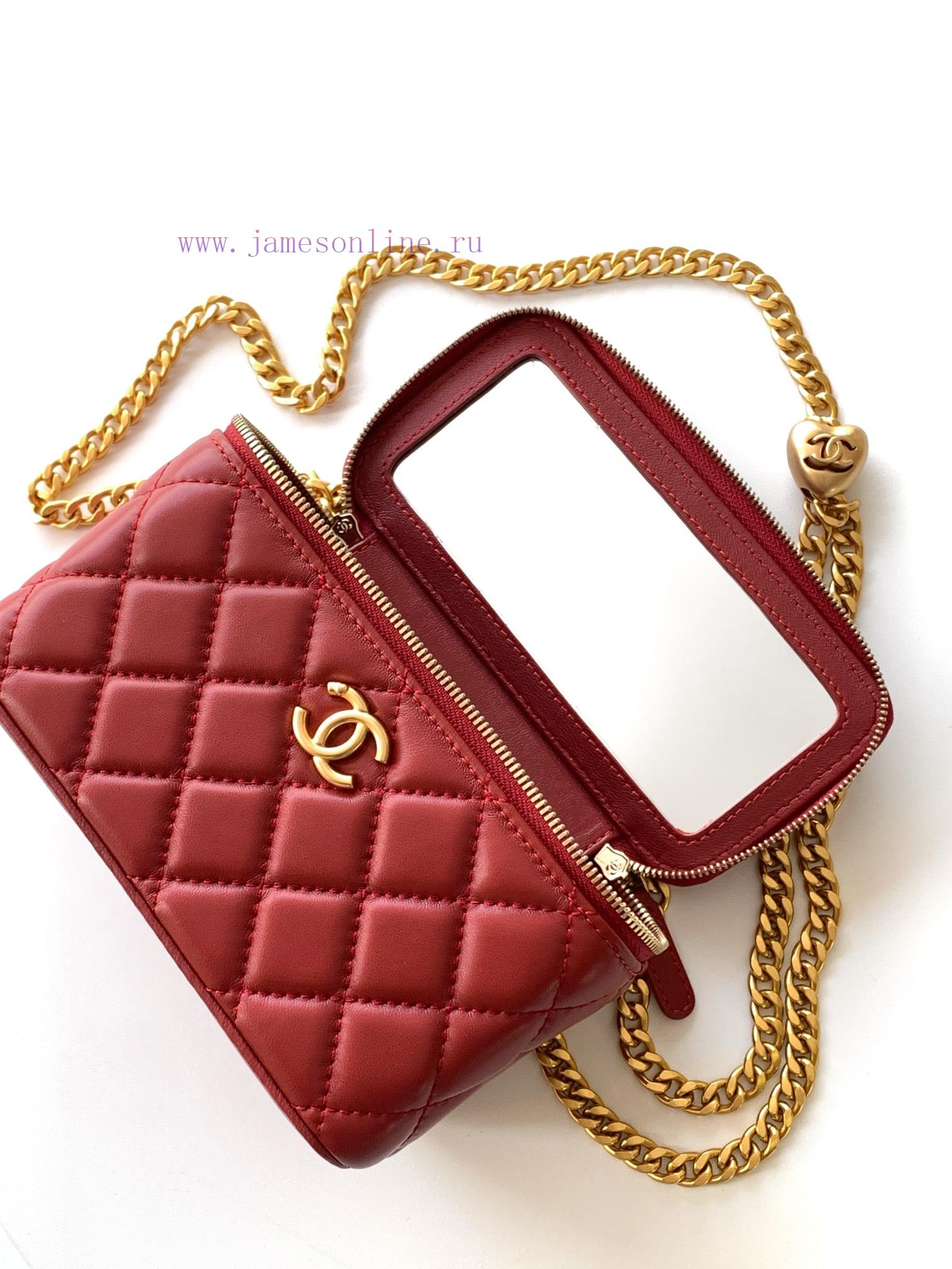 Chanel Bag The 24k box bag features the most beautiful heart-shaped adjustable buckle and ad moj45ke0 - Image 8