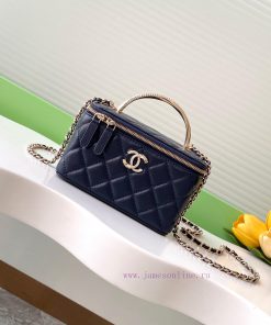 Chanel Bag 24K Limited Edition Diamond Handle Long Box Bag Makeup Slant Cross Bag with Diamo 7qznrvws