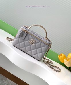 Chanel Bag 24K Limited Edition Diamond Handle Long Box Bag Makeup Slant Cross Bag with Diamo mt64mi0e