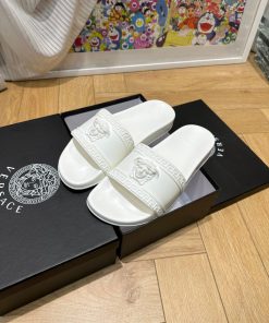 2024 Early Spring/Summer New Versace Men's Shoes Original Reproduction High end Men's Casualy7qdlw8r