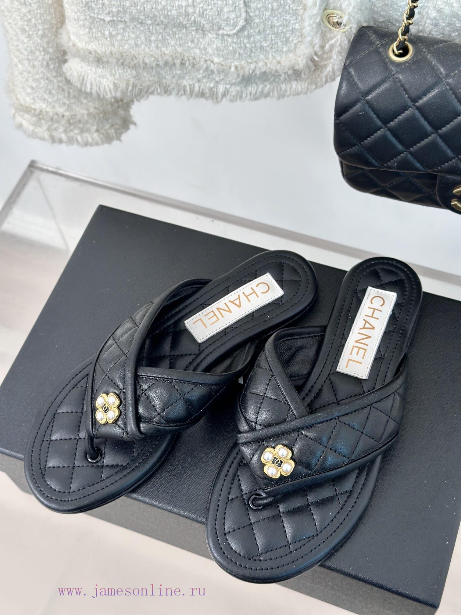 Chanel | 24P Spring/Summer New ProductsDouble C diamond grid clip on flip flopsSummer flip ffkzxvgop - Image 3