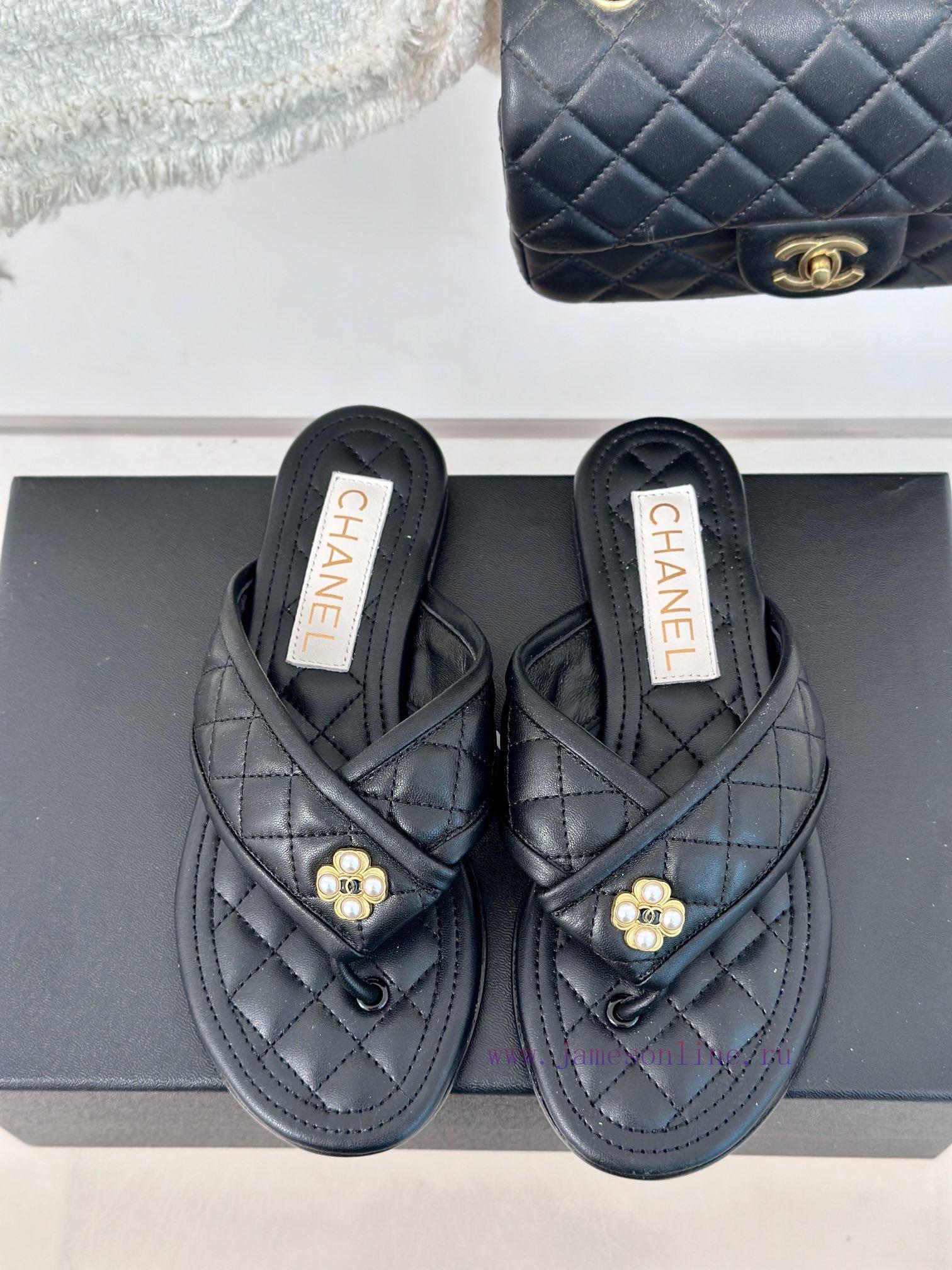 Chanel | 24P Spring/Summer New ProductsDouble C diamond grid clip on flip flopsSummer flip ffkzxvgop - Image 5