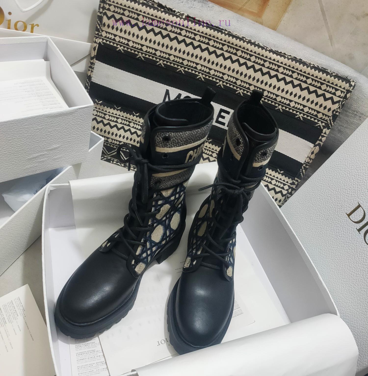◽ Cʜʀɪ*ᴛɪᴀɴ D*ᴏʀ | DiorEarly Autumn New Series D-Major Series Martin Boots 〰◽ Original impo539st8fv - Image 3