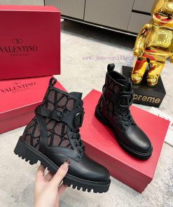Valentino ValentinoTop tierComfortable and versatile on the feet, making you look slimmerHigwx5ue7xv