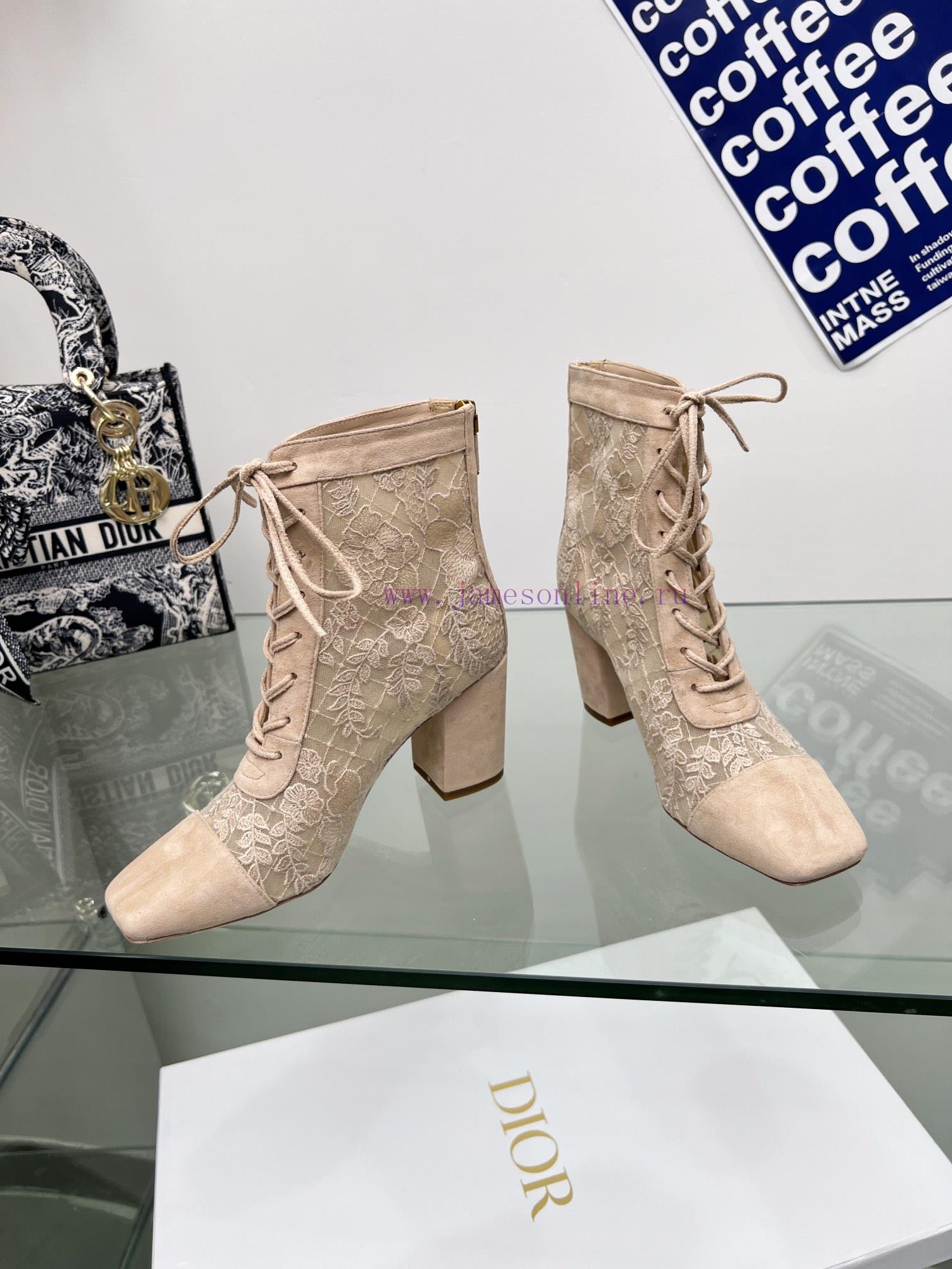 Follow the bootsJ'ADIOR Embroidered Jacquard Mesh Boots Dior 2023 Spring/Summer Latest Coloruh1s91p8 - Image 4