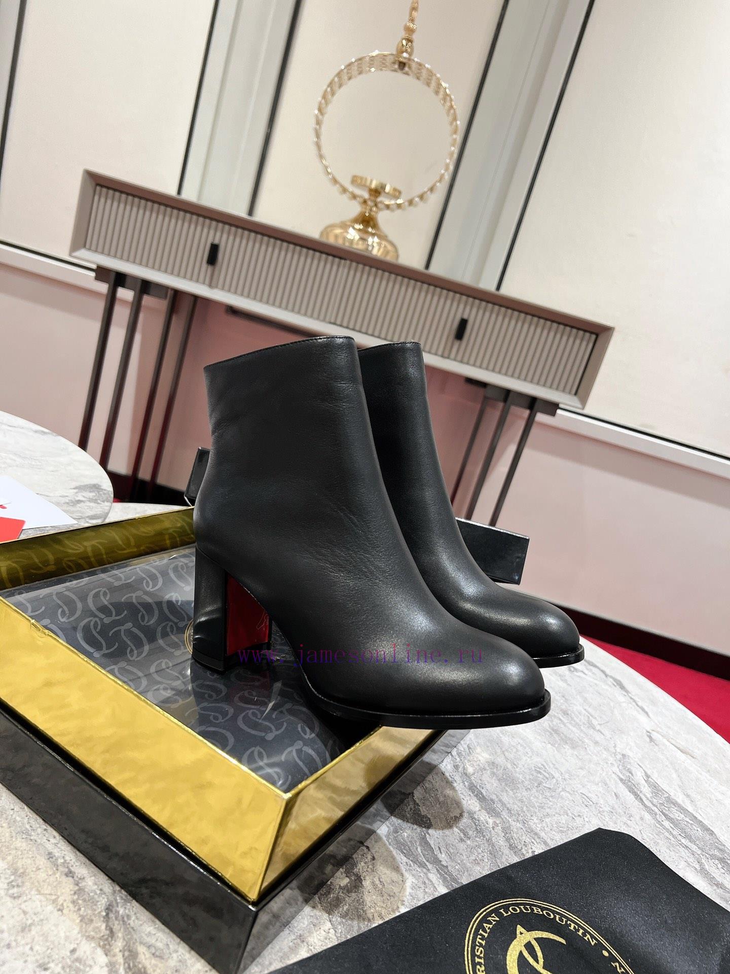 Generation level * ️The Unicorn Trophy is a slim, elegant ankle boot with a curved and pointa3lvrk5l - Image 6