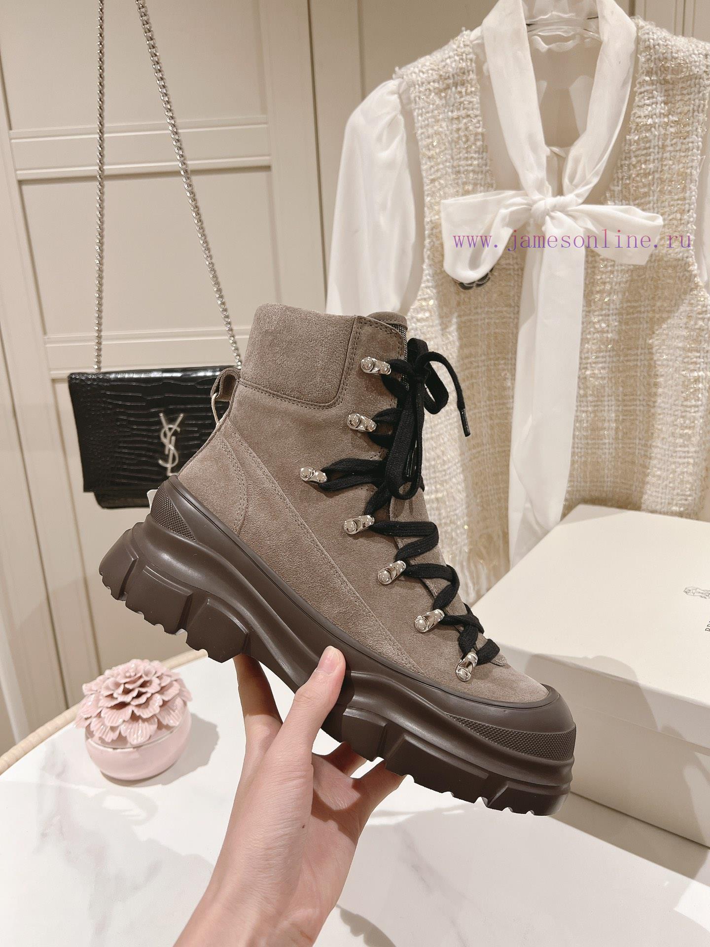 The 2023 Brunello Cucinelli short boots from "The Highest Quality in the Market" are inspirez8gqigx7 - Image 6