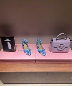 The mostCrystal Lace Lace High Heel SandalsExquisite princess shoes, none of themThere is ne2ziptmfx