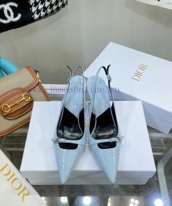 Price not negotiableDIOR 𝟐𝟎𝟐𝟐𝟐/𝐒𝐒𝐧𝐞𝐰 Spring/Summer New Products Middle aged Embroidered Highsqus4xtr