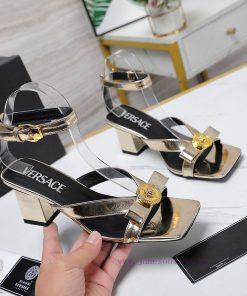 Versace Fashion Show New [Sun] [Sun] [Sun] Medusa New Low Waterproof Platform Sandals Lacque2tvmiwv7