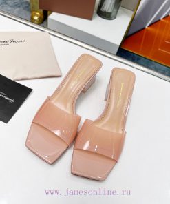 𝙂𝙞𝙖𝙣𝙫𝙞𝙩𝙤 𝙧𝙤𝙨𝙨𝙞Gian VitorossiGianvito rossi                         The brand's iconic contraqspw2v7i