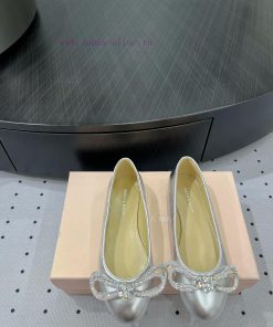 𝙈𝘼𝘾𝙃&𝙈𝘼𝘾𝙃𝟐𝟒𝑭𝑾 Personalized ballet single shoesFabric sheepskinInner sheepskinLeather soleElegpjwed1h