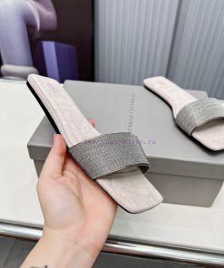 Brunello Cucinelli B C sandals are now available in new stylesImported cashmere fabric with jyxnjy4i