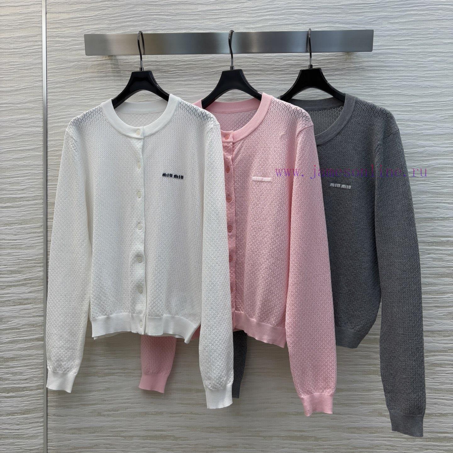 CW77527 Miu Miu Miu Miu 25 Spring/Summer New Hollow Knitted Cardigan Is A Must-have Casual Item sd92vplm