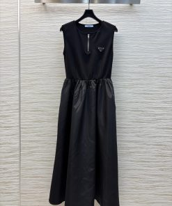 CL77529 Prada 25 Spring/Summer Triangular Sports Tank Top Splicing Dress Long Skirt A Tank Top zv6meg01