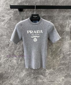ZT60576 Prada 25ss Spring/Summer New Logo Slimming Knitted Short Sleeve Top | Produced With A F c7j9wbbb