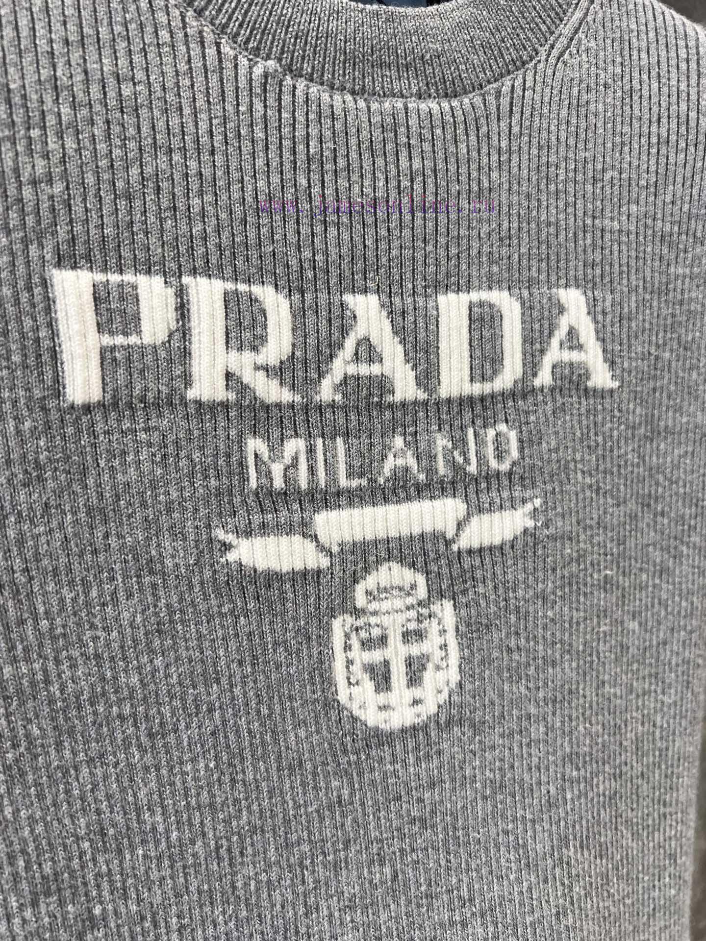 ZT60576 Prada 25ss Spring/Summer New Logo Slimming Knitted Short Sleeve Top | Produced With A F c7j9wbbb - Image 6