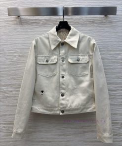 CW76036 Dior 25 Early Spring New Collection Featuring Bee Embroidery Embellishing The Classic L craz1u5m