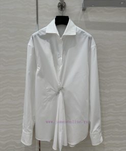 AC71582 Prada's Smart And Stylish Outfit Is Adorned With A Bell Orchid Crystal Diamond Brooch W bsv32iqv