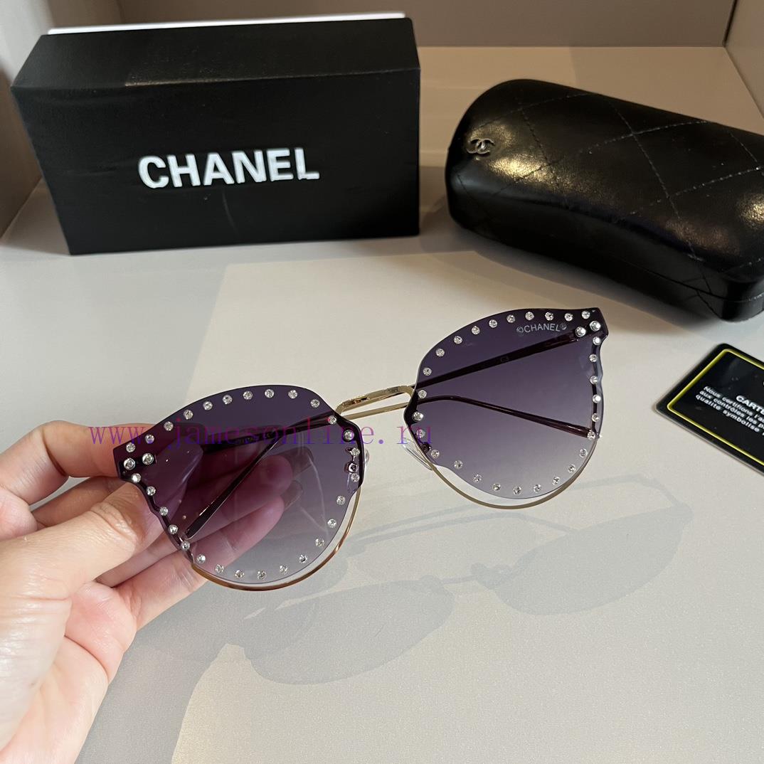 Chanel sunglasses, custom-made with high-end diamond rings, beautiful and truly stunning. Wed8mk3gzl - Image 6