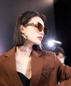 Nylon Polarized Series LV Large Frame Sunglasses Sunglasses The classic box design of sunglasitsudzi