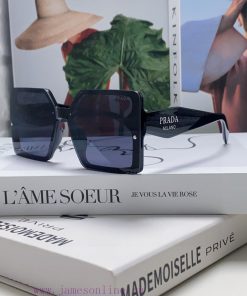 Prada 2024 New Fashionable Simple Round Face Personalized Gradient Sunglasses Square Korean o1ngh3ek