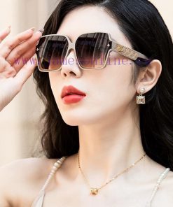 LV Louis Vuitton 2024 New Women's Box Sunglasses Driving Sunglasses New Sunglasses Fashionab4bmb4ot9