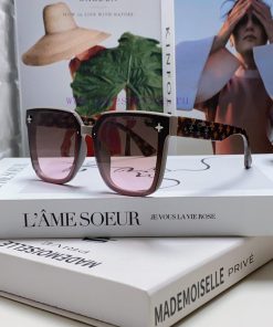 LV Louis Vuitton large frame sunglasses with classic box design, not picky about face shape,9mtxkiu8