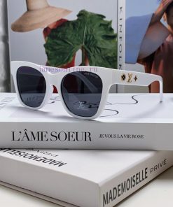Lv Louis Vuitton 2024 New Fashionable Sunscreen Cat's Eye Women's Sunglasses Trendy Fashion xpcyo7in