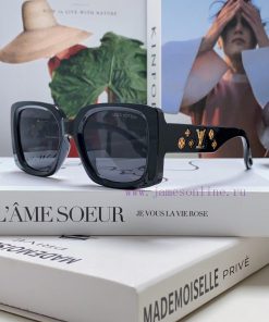 Lv Louis Vuitton 2024 New Xiaohongshu Retro Small Box Polarized Sunglasses Women's White UV uk3yqpbw