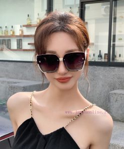 TR Polarized Series LV Large Frame Sunglasses Sunglasses The classic frame design of sunglasteii8vw0