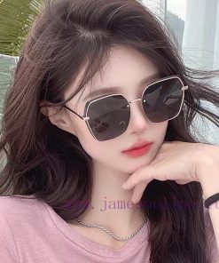 CHANEL's new nylon polarized glasses feature frameless diamond cut edges for a more texturedgge69xbn