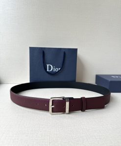 This 35mm waistband combines elegance and modern style with a double-sided design. One side k2h0czyc