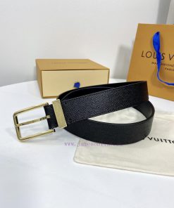 Comes with a complete set of Louis Vuitton classic belt gift box, original Italian imported el42g0l8