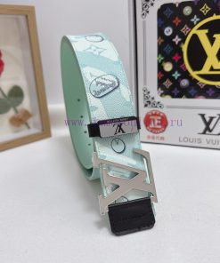 LV... Louis VuittonMaterial: Leather Belt with 100% Head Layer. The leather belt is guarante h14rfpoa