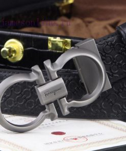 Give a picture keychain as a giftComplete setFerragamo100% dual color pure steel buckle mate xbiriiss