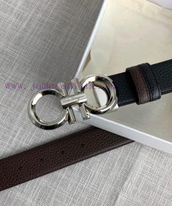 Comes with a full set of box Ferragamol double-sided adjustable belts, equipped with glossy j540thky